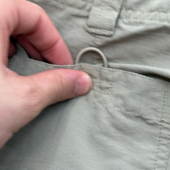 The TNF the north face khaki short hiking walking nylon 9 inch shorts size 4 - Picture 9 of 13